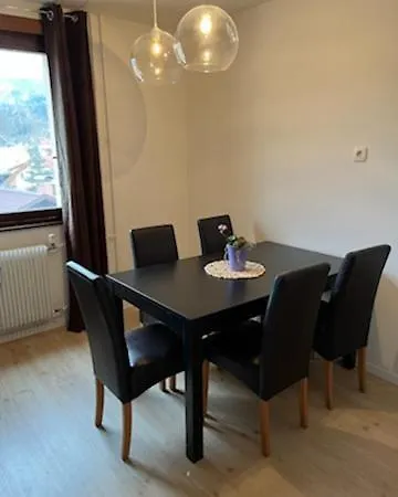 Apartma *